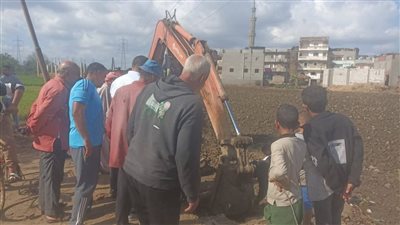 تنفيذ شبكة انحدار ومحطة رفع جديدة بالصرف الصحي بقرية منية عطية في دمنهور