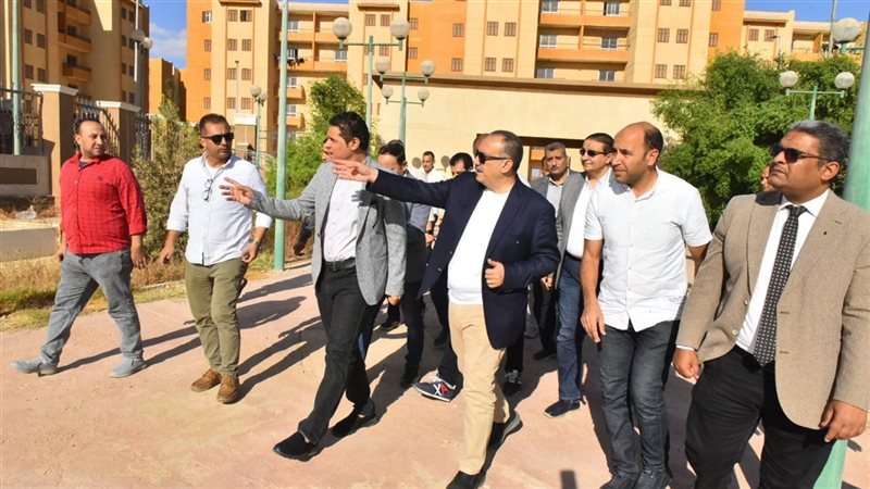 محافظ أسيوط 