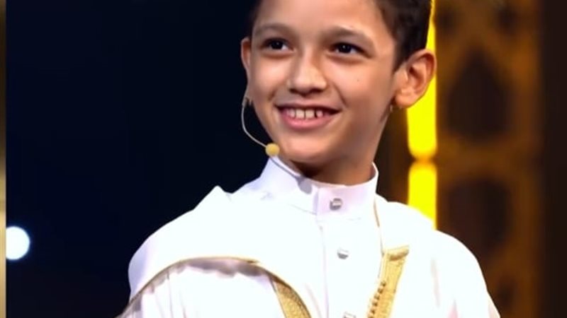  الطفل عمر علي 