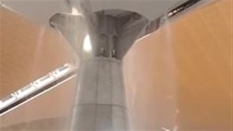 تسريب سقف مطار كوالالمبور 