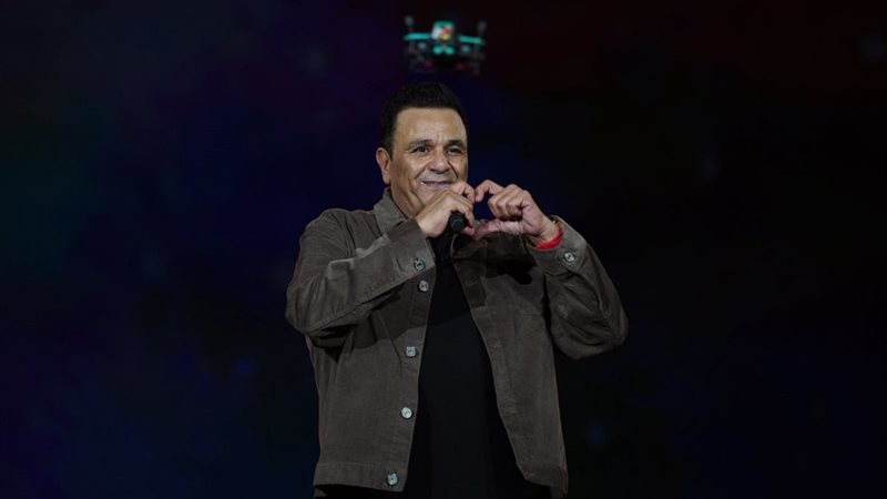 محمد فؤاد ونجوم التسعينيات يتألقون في حفل افتتاح مهرجان شتاء مدينتي |صور