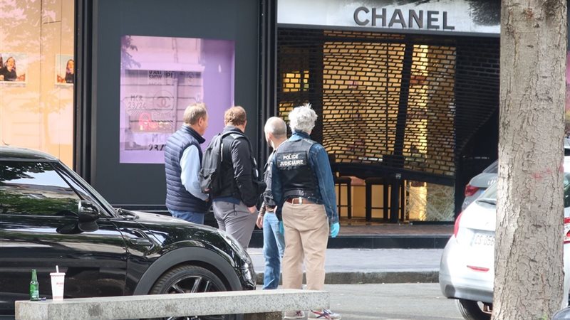 سرقة متجر شانيل في