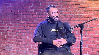 انتهت الأزمة .. حسام عاشور مديرا فنيا لبراعم الأهلي في التجمع الخامس 