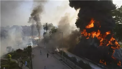 ارتفاع عدد ضحايا انفجار مصنع للألعاب النارية في باكستان إلى 7 قتلى