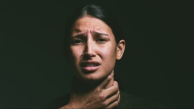 تأثير العلاقات السامة على الحب والثقة.. ما الذي يجمع بينها؟  إ