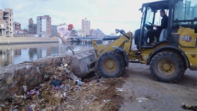 جولة ميدانية لرئيس مدينة المحمودية بـ«أريمون» لمتابعة سير العمل وملفات التصالح