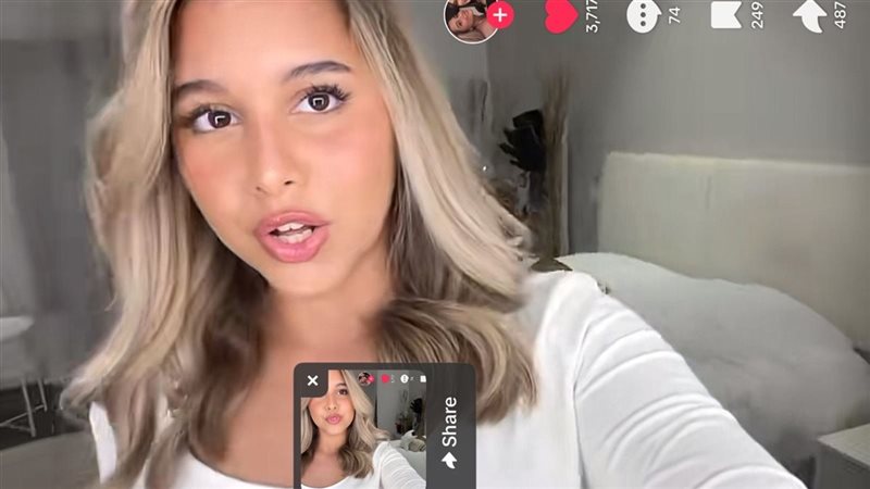 ابنه شيرين عبدالوهاب