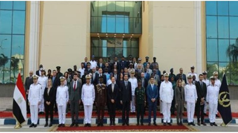 المشاركون في الدورة