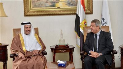 لتعزيز الشراكة الإعلامية.. تفاصيل لقاء خالد عبدالعزيز مع وزير الإعلام البحريني