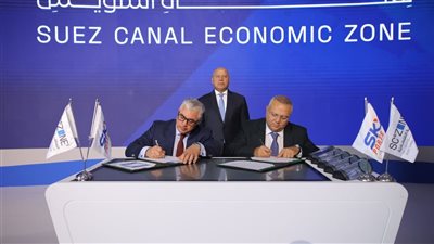 تعاون بين اقتصاديةقناة السويس و«سكاي بورتس» لتشغيل محطة متعددة الأغراض بالسخنة