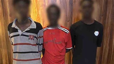 اخدوا التلفون والسماعة.. ضبط 3 أجانب لقيامهم بالإستيلاء على هاتف طالب أجني 