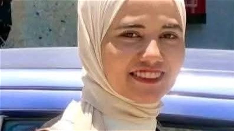 الطالبة الراحلة 