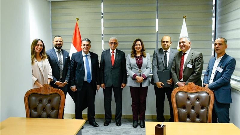 جانب من الزيارة