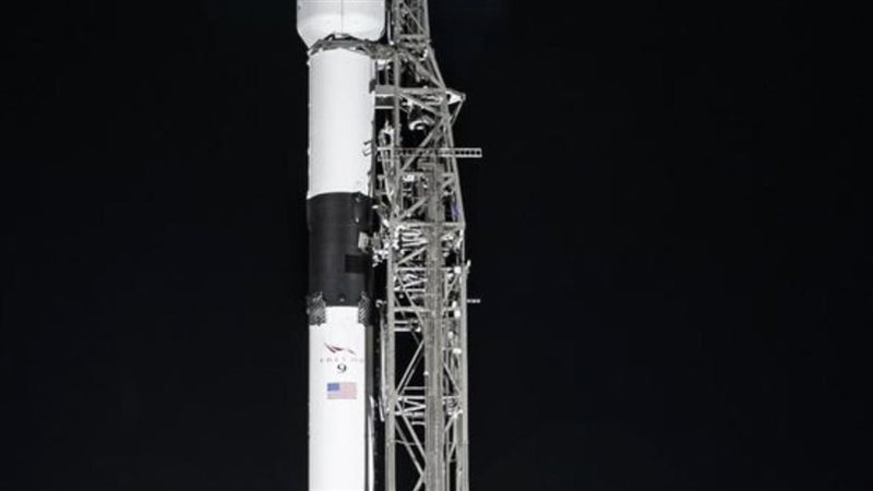  القمر الصناعي سانتينال