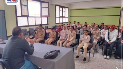 «الأسرة الممتدة.. الرابط بين الأجيال» محاضرة تثقيفية في أبشواي