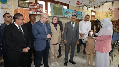 محافظ بني سويف: تنفيذ 16 مشروعا لحل مشكلة الفترة المسائية بمدارس الابتدائي