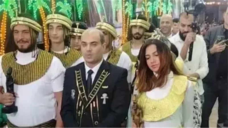 الزي الفرعوني في