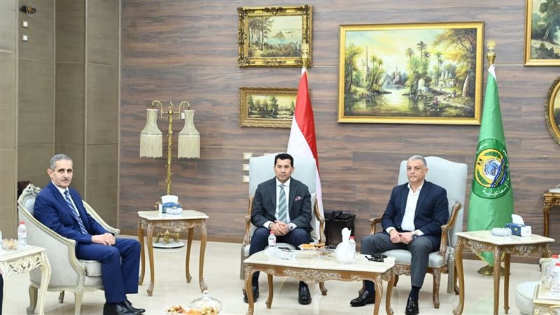 وزير الرياضة 