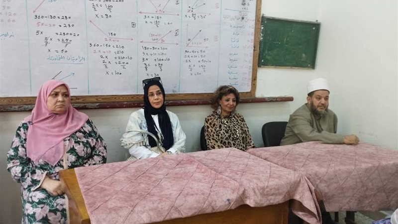 جانب من اللقاء ببنى