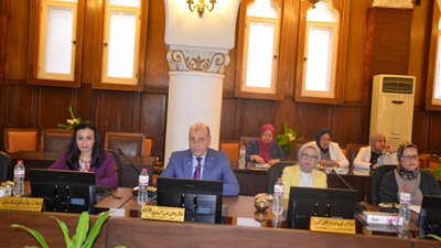 مجلس الدراسات العليا والبحوث يستعرض الأداء البحثي لجامعة الإسكندرية 