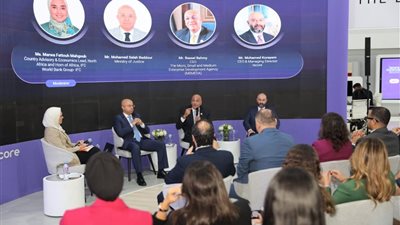 تنمية المشروعات ينفذ خطط للتحول الرقمي لتسهيل خدماته المالية وغير المالية 