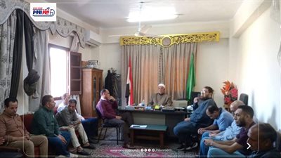 مدير أوقاف الفيوم يلتقي الإدارة القانونية لتعزيز الأداء الإداري والقانوني