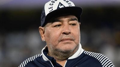 عزل قاضية شاركت في مسلسل عن وفاة الأسطورة دييجو مارادونا