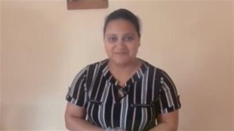 فتاة مصرية بأمريكا