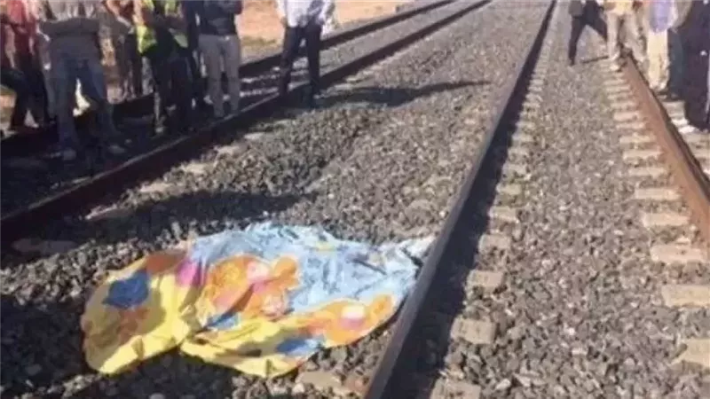 قطار يدهس مواطنا