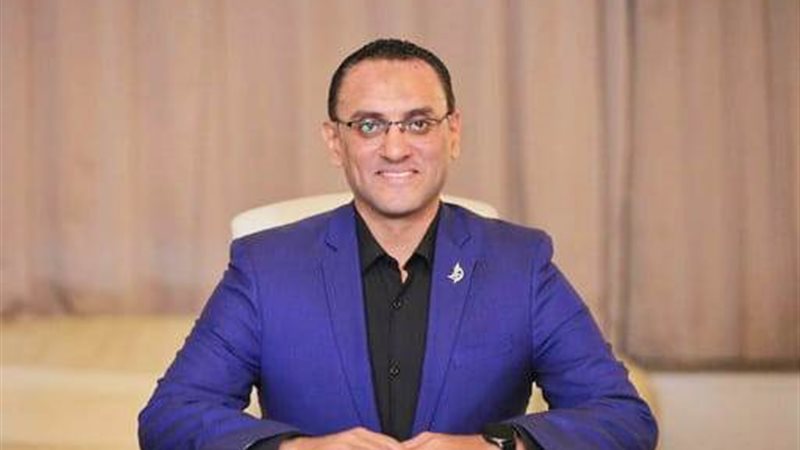 أحمد شوقي الخبير