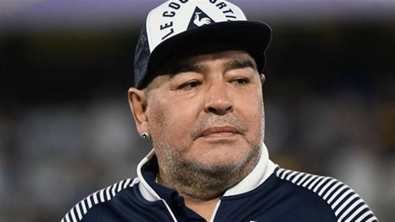 دييجو مارادونا