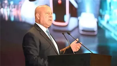كامل الوزير: تنفيذ الخط السادس للمترو بوحدات وأنظمة مصنعة في مصر بواسطة ألستوم