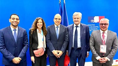 رئيس اقتصادية قناة السويس يشارك في مؤتمر “AMBITON AFRICA”  