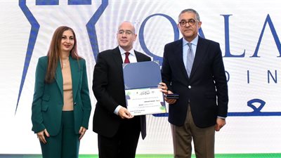  الاستثمار تكرّم الشركات الفائزة في 