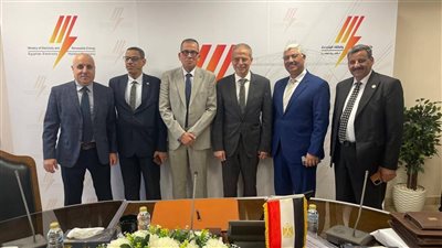 باستثمارات 878 مليون جنيه.. انتهاء مناقشة ميزانية جنوب الدلتا للكهرباء