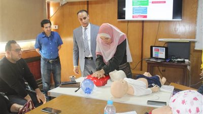 صحة بنى سويف تختتم دورات الإنعاش القلبي الرئوي والتعامل مع السموم ومكافحة البل