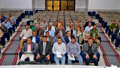 محافظ سوهاج يترأس الاجتماع الدوري لبحث الموقف التنفيذي لتطوير الريف المصري