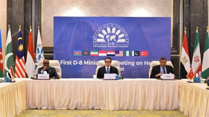 خالد عبدالغفارووزير