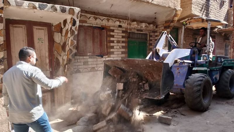 خلال الحملة 