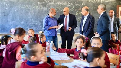  مفاجآت بشأن صرف حافز التدريس للمعلمين.. 8 ألاف جنيه قبل الزيادة و18 ألف بعدها