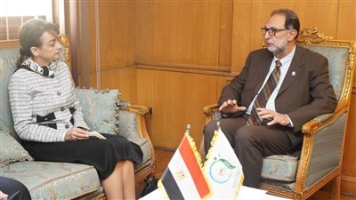 رئيس الهيئة القومية لسلامة الغذاء يستقبل سفيرة جمهورية رومانيا بالقاهرة