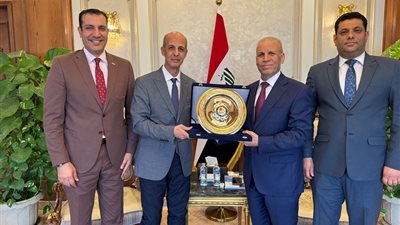 رئيس جامعة بني سويف وسفير العراق يبحثان تعزيز التعاون الأكاديمي وشؤون الطلاب
