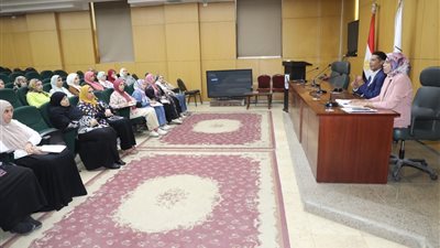 محافظ بني سويف يتابع مستجدات مشروع ميكنة وتطوير إدارات الديوان العام 