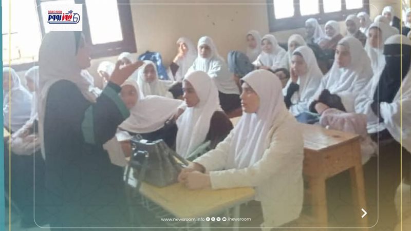 جانب من الندوة