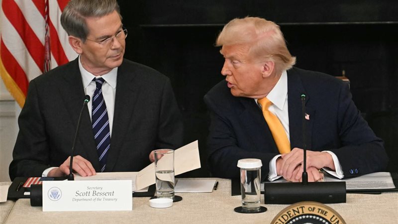 ترامب وسكوت