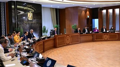 مشاريع عملاقة واستثمارات كبرى… ماذا يخبئ المستقبل الاقتصادي لمصر؟