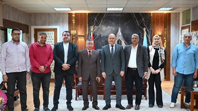 بنك الاستثمار القومي يبحث الموقف التنفيذي لمشروعات جامعة سوهاج الجديدة 