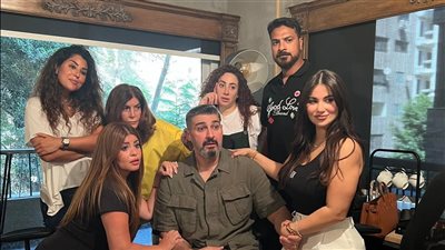 نقابة الممثلين تحذر منتحل اسم فور إيفر دراما للعمل بمسلسل كلهم بيحبوا مودي