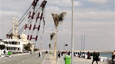 ممشى بورتوفيق.. فسحة مجانية طوال العام واستعادة ذكريات«النصر» على ضفاف القناة