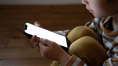 تونس تطلق حملة وطنية لحماية الأطفال من مخاطر الإنترنت.. تفاصيل